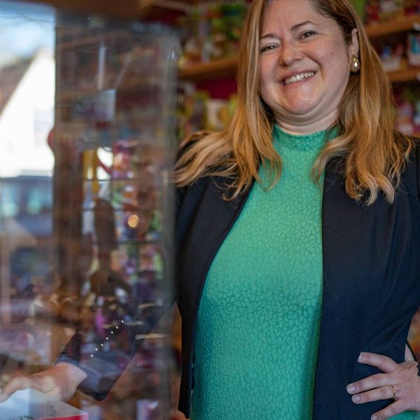 Eigenaar van Sweets snoepwinkel in Julianadorp